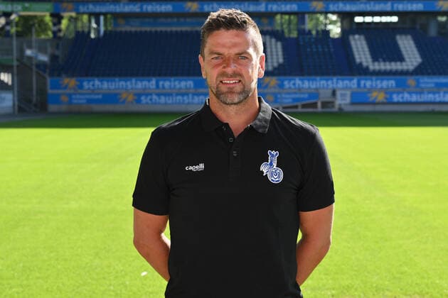 Torsten Ziegner (Cheftrainer); MSV Duisburg; 3.Liga, Porträttermin 2022 2023 Duisburg Schauinsland Reisen Arena Nordrhein-Westfalen Deutschland