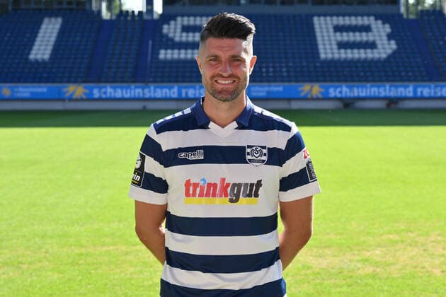 Moritz Stoppelkamp; MSV Duisburg; 3.Liga, Porträttermin 2022 2023 Duisburg Schauinsland Reisen Arena Nordrhein-Westfalen Deutschland