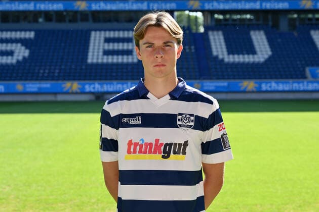 Caspar Jander; MSV Duisburg; 3.Liga, Porträttermin 2022 2023 Duisburg Schauinsland Reisen Arena Nordrhein-Westfalen Deutschland