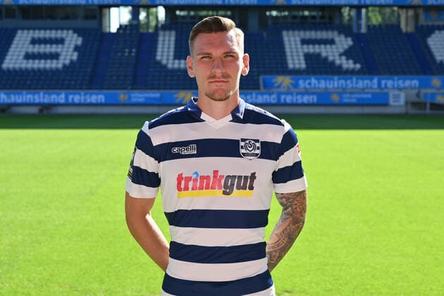 Niclas Stierlin; MSV Duisburg; 3.Liga, Porträttermin 2022 2023 Duisburg Schauinsland Reisen Arena Nordrhein-Westfalen Deutschland