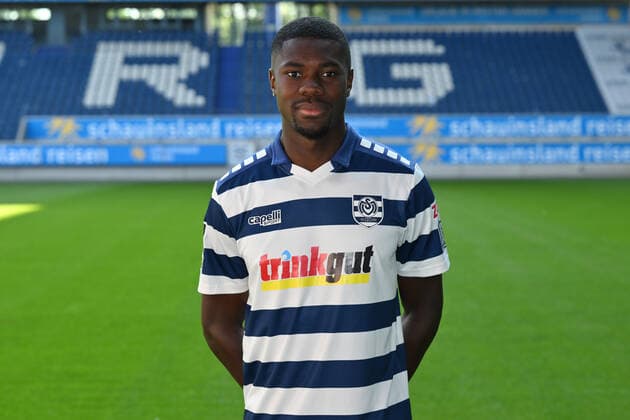 Leroy Kwadwo; MSV Duisburg; 3.Liga, Porträttermin 2022 2023 Duisburg Schauinsland Reisen Arena Nordrhein-Westfalen Deutschland