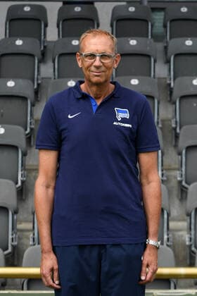 Mannschaftsarzt Dr. Ulrich Schleicher (Hertha BSC) Hertha BSC; 1. Bundesliga, Porträttermin 2022 2023, 05.07. 2022, Copyright: xSebastianxRäppoldx xMatthiasxKox