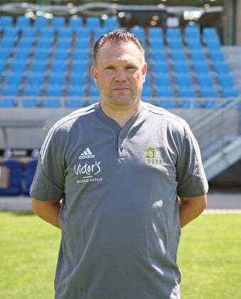 05.07.2022, xfkfnsx, Fussball 3.Liga, 1.FC Saarbruecken - Fototermin Saison 2022 23 emspor, v.l. Trainer Uwe Koschinat (1.FC Saarbruecken) (DFL DFB REGULATIONS PROHIBIT ANY USE OF PHOTOGRAPHS as IMAGE SEQUENCES and or QUASI-VIDEO) Saarbruecken