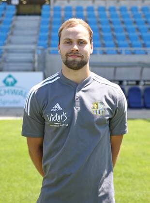 05.07.2022, xfkfnsx, Fussball 3.Liga, 1.FC Saarbruecken - Fototermin Saison 2022 23 emspor, v.l. Physiotherapeut Tom Spengler (1.FC Saarbruecken) (DFL DFB REGULATIONS PROHIBIT ANY USE OF PHOTOGRAPHS as IMAGE SEQUENCES and or QUASI-VIDEO) Saarbruecken