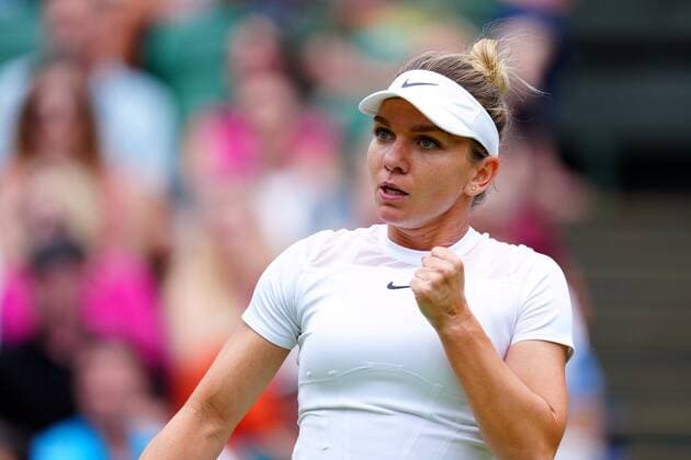 Mandatory Credit: Photo by Javier Garcia Shutterstock (13018042az) Simona Halep celebrates during her quarter-final match Wimbledon Tennis Championships, Day 10, The All England Lawn Tennis and Croquet Club, London, UK - 06 Jul 2022 Wimbledon Tennis Championships, Day 10, The All England Lawn Tennis and Croquet Club, London, UK - 06 Jul 2022  Copyright: xJavierxGarcia Shutterstockx 13018042az
