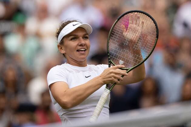 Mandatory Credit: Photo by Ella Ling Shutterstock (13018040af) Simona Halep celebrates winning her quarter final match Wimbledon Tennis Championships, Day 10, The All England Lawn Tennis and Croquet Club, London, UK - 06 Jul 2022 Wimbledon Tennis Championships, Day 10, The All England Lawn Tennis and Croquet Club, London, UK - 06 Jul 2022  Copyright: xEllaxLing Shutterstockx 13018040af