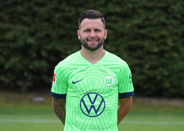 VfL Wolfsburg Fototermin Renato Steffen; VfL Wolfsburg; 06.07.2022, 1. BL, Porträttermin 2022 23, Wolfsburg
