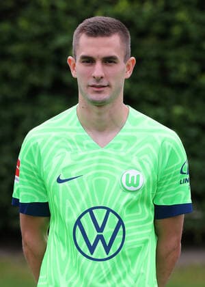 VfL Wolfsburg Fototermin Bartol Franjic; VfL Wolfsburg; 06.07.2022, 1. BL, Porträttermin 2022 23, Wolfsburg