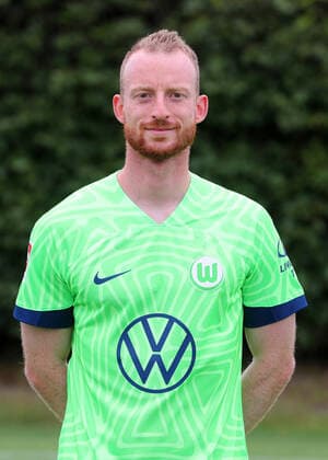 VfL Wolfsburg Fototermin Maximilian Arnold; VfL Wolfsburg; 06.07.2022, 1. BL, Porträttermin 2022 23, Wolfsburg