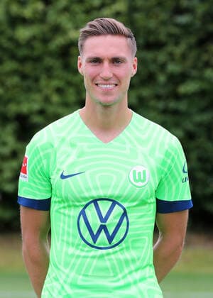 VfL Wolfsburg Fototermin Kilian Fischer; VfL Wolfsburg; 06.07.2022, 1. BL, Porträttermin 2022 23, Wolfsburg