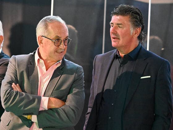 Uli Stielike und Winfried Hannes. Deutschland vs. Frankreich, Weltmeisterschaft 1982, Halbfinale, Fussball, Nacht von Sevilla, 06.07.2022 Deutschland vs. Frankreich, Weltmeisterschaft 1982, Halbfinale, Legenden-Abend, Nacht von Sevilla, Fussball, 40. Jahrestag, 06.07.2022 Dortmund Copyright: xEibner-Pressefotox EP_THR