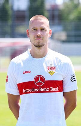 FUSSBALL 1. BUNDESLIGA SAISON 2022 2023 05.07.2022 Fototermin beim VfB Stuttgart auf dem Trainingsgelaende: Waldemar Anton