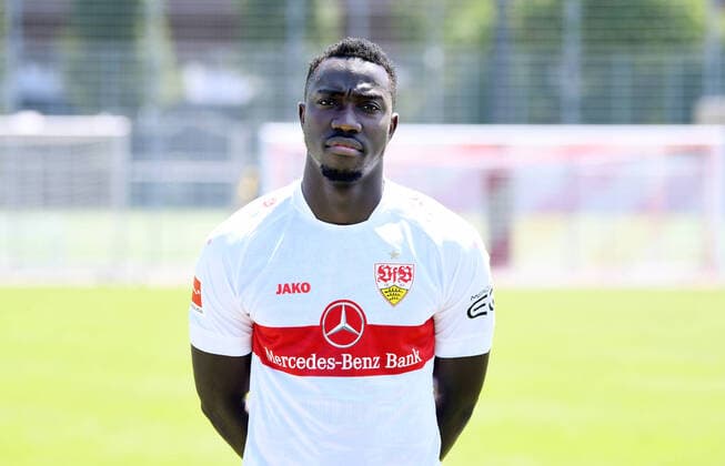 FUSSBALL 1. BUNDESLIGA SAISON 2022 2023 05.07.2022 Fototermin beim VfB Stuttgart auf dem Trainingsgelaende: Silas Mvumpa Katompa