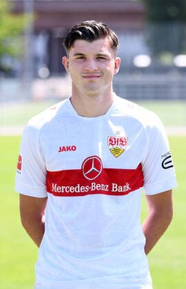 FUSSBALL 1. BUNDESLIGA SAISON 2022 2023 05.07.2022 Fototermin beim VfB Stuttgart auf dem Trainingsgelaende: Antonis Aidonis