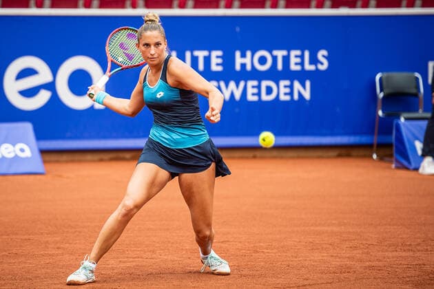 220707 Panna Udvardy, Ungern, under dag 4 av WTA, Tennis Damen Nordea Open den 7 juli 2022 i Bastad. Copyright: CHRISTOFFERxBORGxMATTISSON BB220707CB012