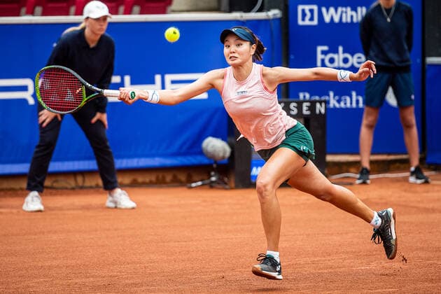 220707 Su Jeong Jang, Korea, under dag 4 av WTA, Tennis Damen Nordea Open den 7 juli 2022 i Bastad. Copyright: CHRISTOFFERxBORGxMATTISSON BB220707CB013