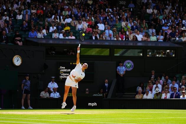 Mandatory Credit: Photo by Javier Garcia Shutterstock (13018047u) Ons Jabeur during her semi final match Wimbledon Tennis Championships, Day 11, The All England Lawn Tennis and Croquet Club, London, UK - 07 Jul 2022 Wimbledon Tennis Championships, Day 11, The All England Lawn Tennis and Croquet Club, London, UK - 07 Jul 2022  Copyright: xJavierxGarcia Shutterstockx 13018047u
