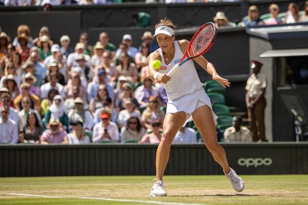 Mandatory Credit: Photo by Ella Ling Shutterstock (13018045aa) Tatjana Maria during her semi final match Wimbledon Tennis Championships, Day 11, The All England Lawn Tennis and Croquet Club, London, UK - 07 Jul 2022 Wimbledon Tennis Championships, Day 11, The All England Lawn Tennis and Croquet Club, London, UK - 07 Jul 2022  Copyright: xEllaxLing Shutterstockx 13018045aa