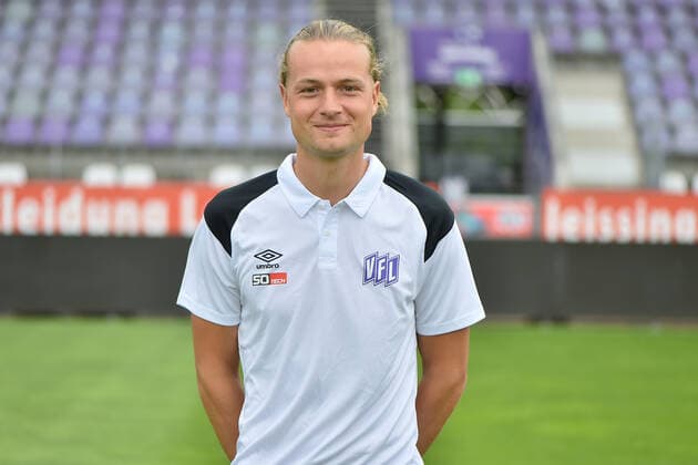 Fußball - 3. Liga - Porträttermin 2022 2023 VfL Osnabrück am 07.07.2022 an der Bremer Brücke in Osnabrück Athletik-Trainer Mathis Beckmann (Osnabrueck)