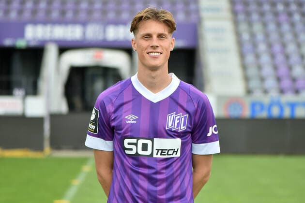 Fußball - 3. Liga - Porträttermin 2022 2023 VfL Osnabrück am 07.07.2022 an der Bremer Brücke in Osnabrück Oliver Wähling Waehling (Osnabrueck)