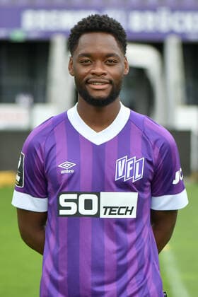 Fußball - 3. Liga - Porträttermin 2022 2023 VfL Osnabrück am 07.07.2022 an der Bremer Brücke in Osnabrück Ba-Muaka Simakala (Osnabrueck)