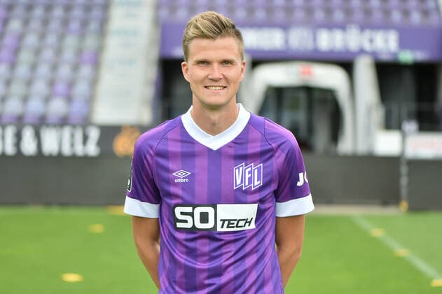 Fußball - 3. Liga - Porträttermin 2022 2023 VfL Osnabrück am 07.07.2022 an der Bremer Brücke in Osnabrück Lukas Kunze (Osnabrueck)