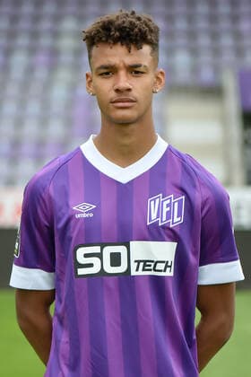 Fußball - 3. Liga - Porträttermin 2022 2023 VfL Osnabrück am 07.07.2022 an der Bremer Brücke in Osnabrück Emeka Oduah (Osnabrueck)
