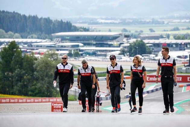 24 Guanyu Zhou (CHN, Alfa Romeo F1 Team ORLEN), F1 Grand Prix of Austria at Red Bull Ring on July 7, 2022 in Spielberg, Austria. (Photo by HOCH ZWEI) Spielberg Austria
