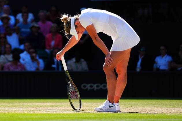 Mandatory Credit: Photo by Javier Garcia Shutterstock (13018047eb) Simona Halep dejected during her semi final match Wimbledon Tennis Championships, Day 11, The All England Lawn Tennis and Croquet Club, London, UK - 07 Jul 2022 Wimbledon Tennis Championships, Day 11, The All England Lawn Tennis and Croquet Club, London, UK - 07 Jul 2022  Copyright: xJavierxGarcia Shutterstockx 13018047eb