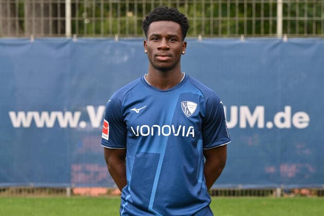 Jordi Osei-Tutu; VfL Bochum; 1.BL, Porträttermin 2022 2023 Bochum Nordrhein-Westfalen Deutschland