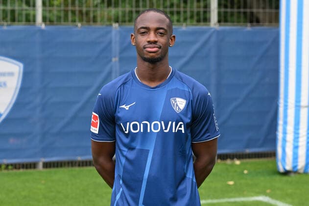 Christopher Antwi Adjei; VfL Bochum; 1.BL, Porträttermin 2022 2023 Bochum Nordrhein-Westfalen Deutschland