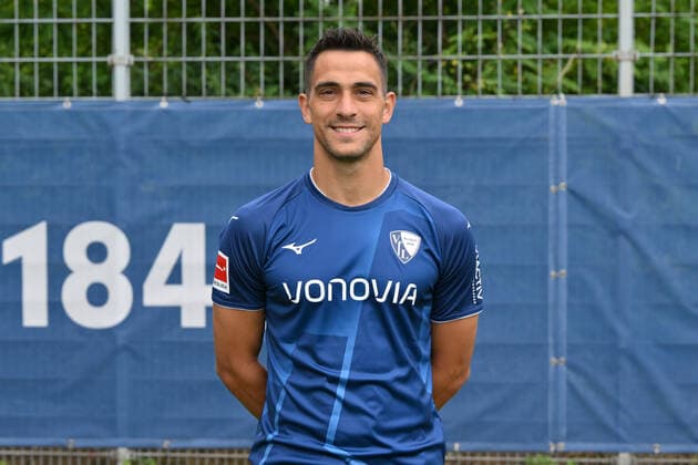 Vasileios Lampropoulos; VfL Bochum; 1.BL, Porträttermin 2022 2023 Bochum Nordrhein-Westfalen Deutschland