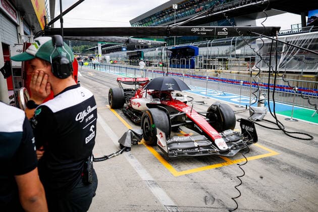 77 BOTTAS Valtteri (fin), Alfa Romeo F1 Team ORLEN C42, during the Formula 1 Rolex Grosser Preis Von Osterreich 2022, 2022 Austrian Grand Prix, 11th round of the 2022 FIA Formula One World Championship, WM, Weltmeisterschaft from July 8 to 10, 2022 on the Red Bull Ring, in Spielberg, Austria - F1 - AUSTRIAN GRAND PRIX 2022 DPPI Panoramic  00122026__V2_9023