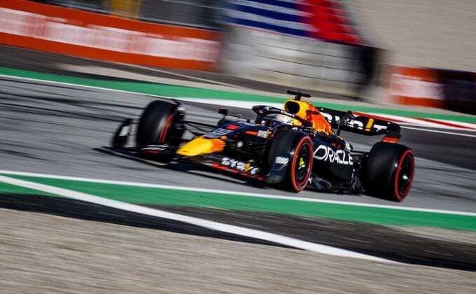SPIELBERG - Max Verstappen (1) with the Oracle Red Bull Racing RB18 Honda during the qualifying ahead of the F1 Grand Prix of Austria at the Red Bull Ring on July 8, 2022 in Spielberg, Austria. ANP SEM VAN DER WAL F1 Grand Prix of Austria - Qualifying 2022 xVIxANPxSportx xxANPxIVx