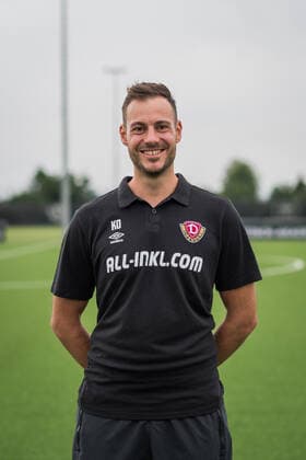 Physiotherapeut Korbinian Dötter (Doetter); SG Dynamo Dresden; 3.Liga, Porträttermin 2022 2023