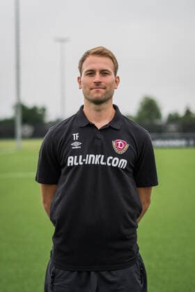 Physiotherapeut Tony Fischer; SG Dynamo Dresden; 3.Liga, Porträttermin 2022 2023