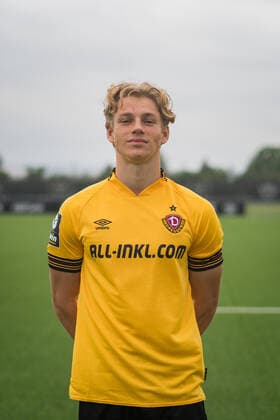 Jonas Oehmichen; SG Dynamo Dresden; 3.Liga, Porträttermin 2022 2023