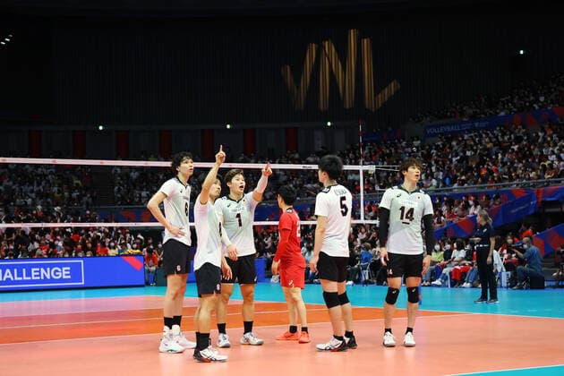 Japan team group, Mannschaftsbild, Totale JULY 8, 2022 - Volleyball : FIVB Volleyball Nations League 2022 Men s Preliminary Round between Japan - Canada at Maruzen Intec Arena Osaka, Osaka, Japan. Noxthirdxpartyxsales  (193001367)