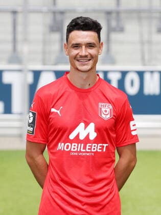 Teampraesentation Halle 08.07.2022 Niklas Landgraf (31, Halle); Hallescher FC, 3.Liga, Porträttermin 2022 2023 , Halle, 08.07.2022, Leuna Chemie Stadion, Fussball ,