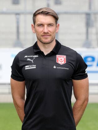 Teampraesentation Halle 08.07.2022 Athletiktrainer Ken Kaiser (Halle); Hallescher FC, 3.Liga, Porträttermin 2022 2023 , Halle, 08.07.2022, Leuna Chemie Stadion, Fussball ,