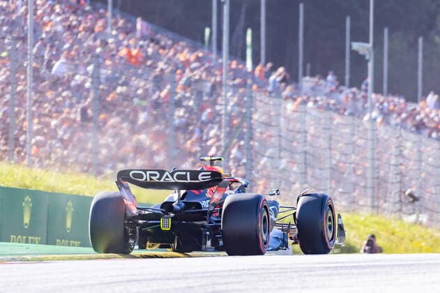 08.07.2022, Red Bull Ring, Spielberg, AUT, FIA, Formel 1, Grosser Preis von Österreich, Qualifikation, im Bild Sergio Perez (MEX, Red Bull Racing)e Sergio Perez of Mexico during the qualification for the Austrian FIA Formula One Grand Prix at the Red Bull Ring in Spielberg, Austria on 2022 07 08. Expa Spielberg