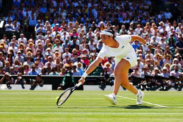 Mandatory Credit: Photo by Javier Garcia Shutterstock (13018057aa) Ons Jabeur during the Ladies Singles Final Wimbledon Tennis Championships, Day 13, The All England Lawn Tennis and Croquet Club, London, UK - 09 Jul 2022 Wimbledon Tennis Championships, Day 13, The All England Lawn Tennis and Croquet Club, London, UK - 09 Jul 2022  Copyright: xJavierxGarcia Shutterstockx 13018057aa