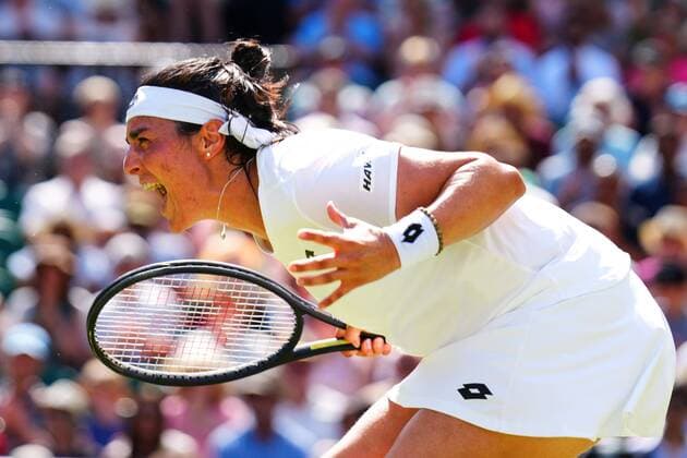 Sport Themen der Woche KW27 Sport Bilder des Tages Mandatory Credit: Photo by Javier Garcia Shutterstock (13018057bj) Ons Jabeur cries out in frustration during the Ladies Singles Final Wimbledon Tennis Championships, Day 13, The All England Lawn Tennis and Croquet Club, London, UK - 09 Jul 2022 Wimbledon Tennis Championships, Day 13, The All England Lawn Tennis and Croquet Club, London, UK - 09 Jul 2022  Copyright: xJavierxGarcia Shutterstockx 13018057bj