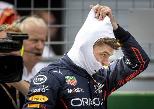 SPIELBERG - Max Verstappen (1) with the Oracle Red Bull Racing RB18 Honda after the pre-F1 Austrian Grand Prix Sprint race at the Red Bull Ring on July 9, 2022 in Spielberg, Austria. ANP SEM VAN DER WAL F1 Grand Prix of Austria - Sprint 2022 xVIxANPxSportx xxANPxIVx