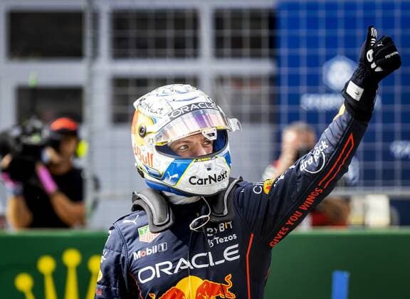 SPIELBERG - Max Verstappen (1) with the Oracle Red Bull Racing RB18 Honda after the pre-F1 Austrian Grand Prix Sprint race at the Red Bull Ring on July 9, 2022 in Spielberg, Austria. ANP SEM VAN DER WAL F1 Grand Prix of Austria - Sprint 2022 xVIxANPxSportx xxANPxIVx