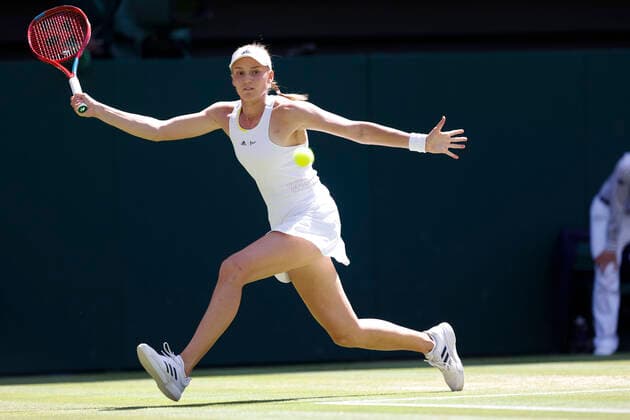 Elena Rybakina (KAZ) Damen Einzel Finale, Endspiel Tennis - Wimbledon 2021 - Grand Slam ITF ATP, Tennis Herren WTA, Tennis Damen - AELTC - London - - Great Britain - 9 July 2022. Copyright: xJuergenxHasenkopfx
