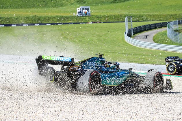 FORMULA 1 - GP of Austria 2022 SPIELBERG,AUSTRIA,09.JUL.22 - MOTORSPORTS, FORMULA 1 - Grand Prix of Austria, Red Bull Ring, sprint race. Image shows Sebastian Vettel (GER Aston Martin). Keywords: crash.  GEPAxpictures xMarioxBuehner