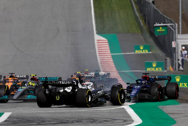 Start, Sprint Qualifying, Crash of 10 Pierre Gasly (FRA, Scuderia AlphaTauri), F1 Grand Prix of Austria at Red Bull Ring on July 9, 2022 in Spielberg, Austria. (Photo by HOCH ZWEI) Spielberg Austria