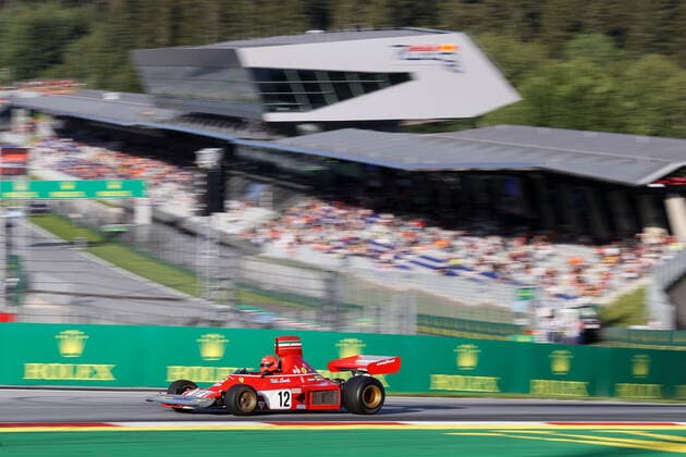 FORMULA 1 - GP of Austria 2022 SPIELBERG,AUSTRIA,09.JUL.22 - MOTORSPORTS, FORMULA 1 - Grand Prix of Austria, Red Bull Ring, Red Bull Legends Parade warm-up. Image shows Mathias Lauda (AUT) in a historic Ferrari of Niki Lauda.  GEPAxpictures xChristianxWalgram