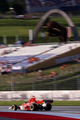 FORMULA 1 - GP of Austria 2022 SPIELBERG,AUSTRIA,09.JUL.22 - MOTORSPORTS, FORMULA 1 - Grand Prix of Austria, Red Bull Ring, Red Bull Legends Parade warm-up. Image shows Mathias Lauda (AUT) in a historic Ferrari of Niki Lauda.  GEPAxpictures xChristianxWalgram